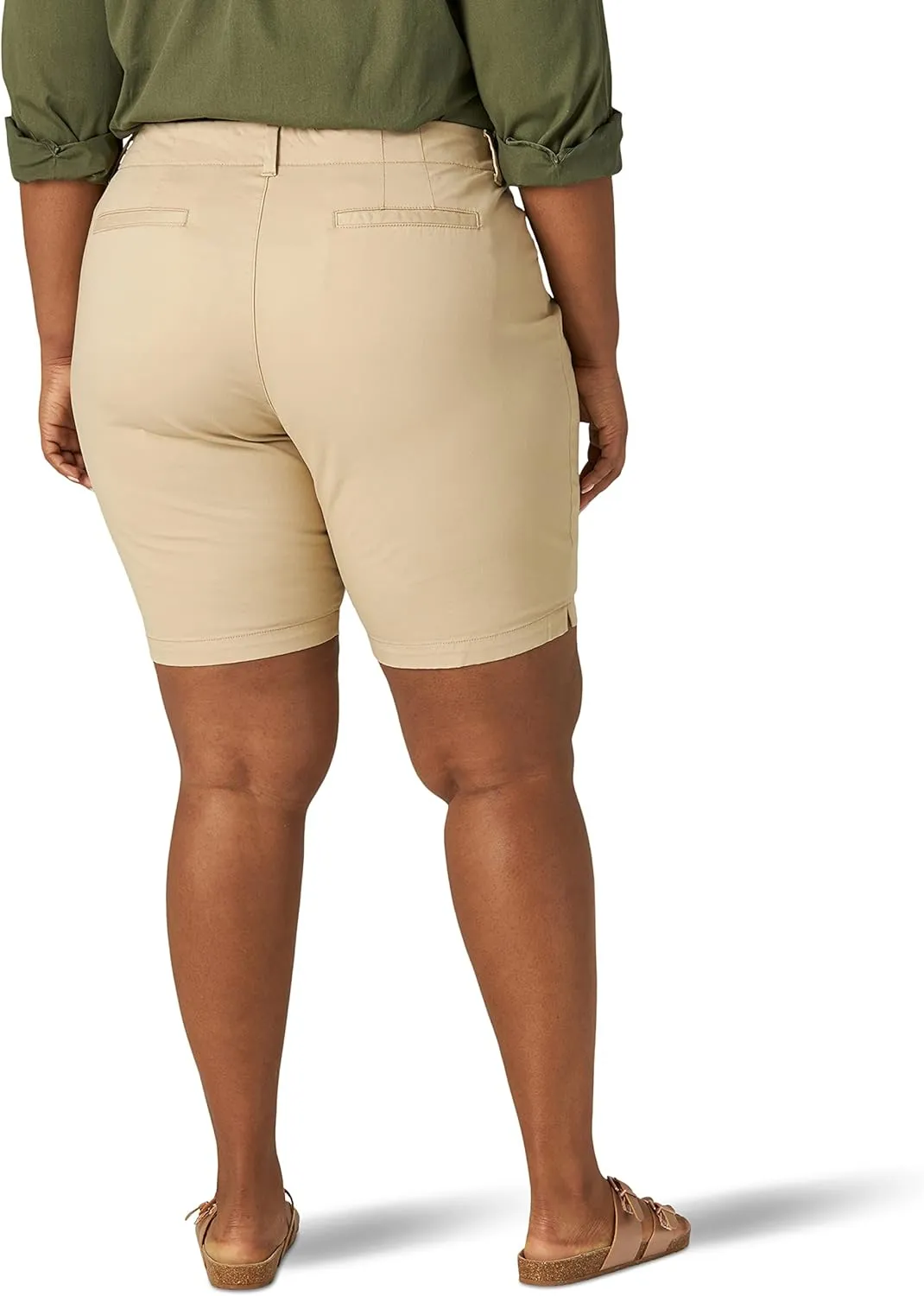 Lee Women's Plus Size Legendary 9" Chino Bermuda Short